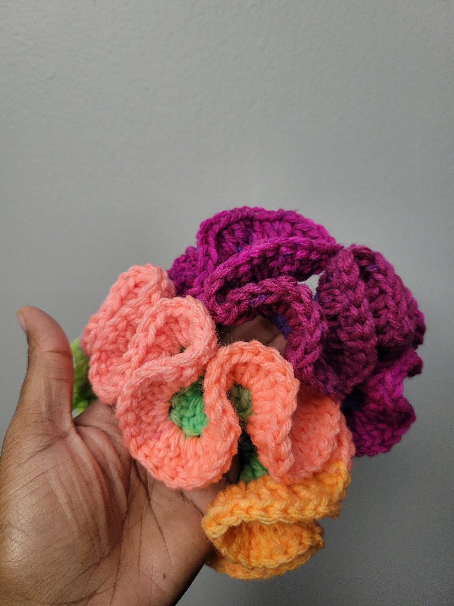 Custom/Personalized 1-2 Row Crochet Scrunchie, Ruffle Scrunchie, Handmade Scrunchie, Ponytail Holders.
